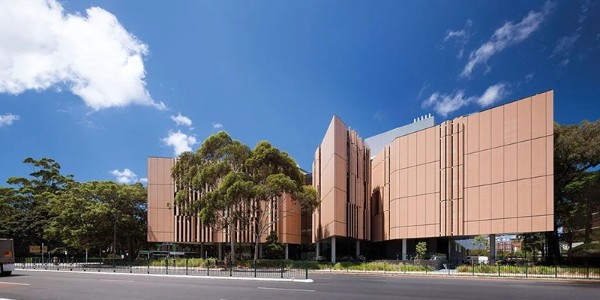 Tyree能源技術大樓是一座透明與靈活的科研樂園