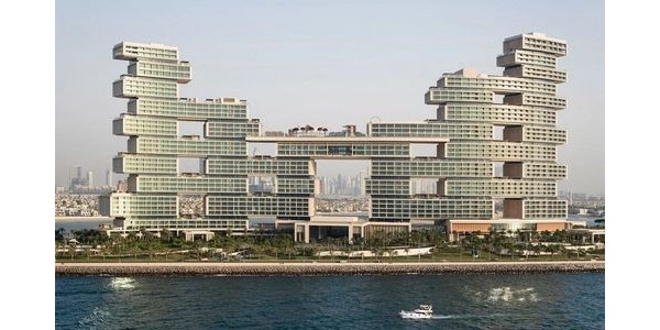 迪拜新地標(biāo)——亞特蘭蒂斯皇家酒店，猶如海上‘屏風(fēng)’