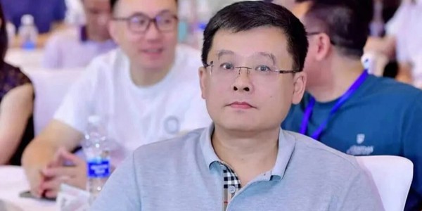 思源重大，佑啟天府l蔣美榮受邀擔任重慶大學成都校友會第四屆理事會副會長